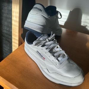 Reebok W Sz 10, M Sz 8.5 Sneakers